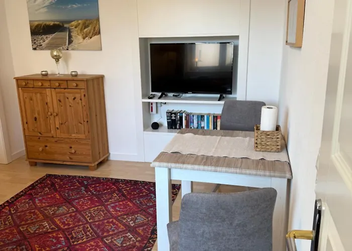 Apartment 4